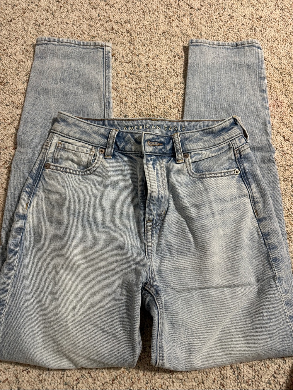 American Eagle Outfitters Light Blue High-Rise Women's Jeans